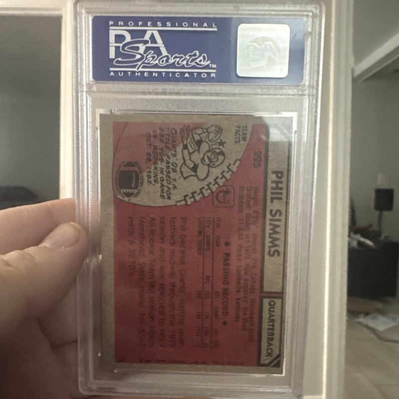 1980 Topps Phil Simms #225 RC Rookie Card Giants PSA 8 Nmt-Mt / NFL Vintage view 2