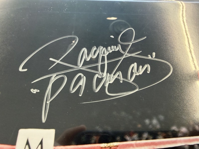Manny Pacquiao Autograph Signed 11x14 Photo with PSA DNA (1112652) view 2