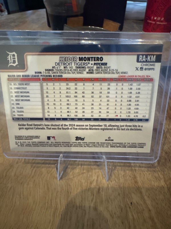 Keider Montero 2025 Topps Chrome Update Gold Wave Rookie Auto /50 Tigers!  view 2