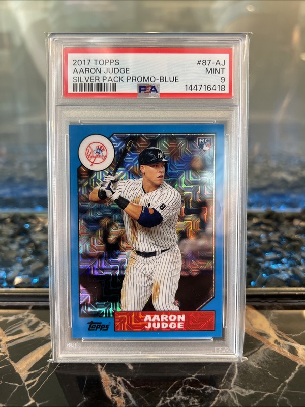 2017 Topps Chrome Silver Pack Rookie Aaron Judge /99 Blue Refractor #87-AJ PSA 9