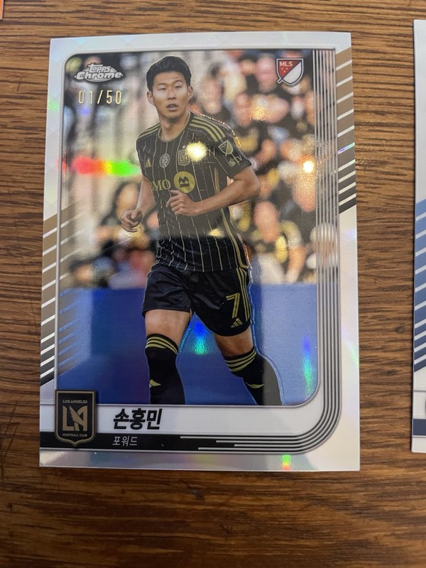 Topps Chrome MLS 2025 Heung-Min Son Hangul SSP  Los Angeles FC 01/50 #68