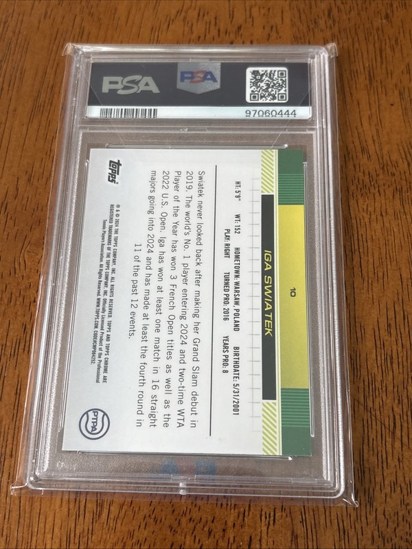 2024 TOPPS CHROME IGA SWIATEK PURPLE REFRACTOR /499 PSA 10 🎾🎾 view 2