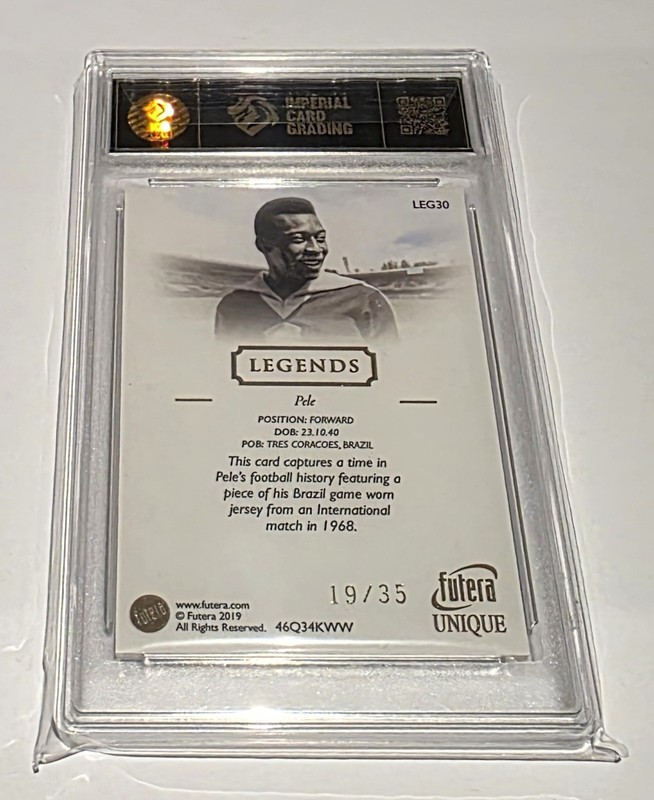 2019 Futera Unique World Football Legends Pele 19/35 view 2