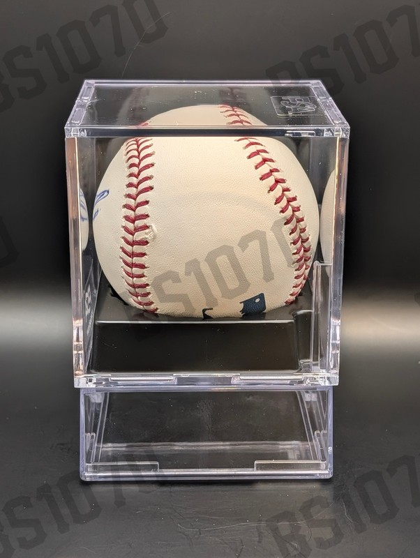 San Francisco Giants Matt Cain Autograph Baseball - PSA Authenticated view 2
