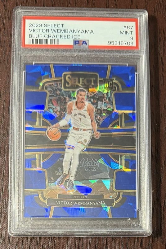 2023-24 Panini Select Victor Wembanyama #87 Blue Cracked Ice Prizm Rookie PSA 9 