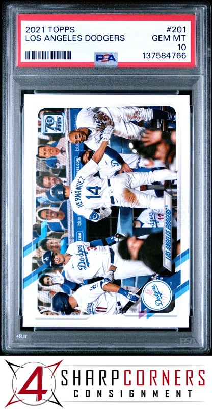 2021 TOPPS #201 LOS ANGELES DODGERS W/MOOKIE BETTS PSA 10