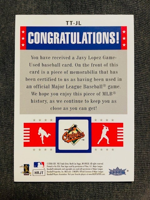2006 Fleer Tradition Javy Lopez Game Used Worn Jersey Relic Card Rare view 2