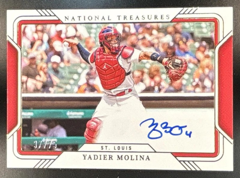 2025 Panini National Treasures Yadier Molina Field Pass Auto /75 #5 Cardinals