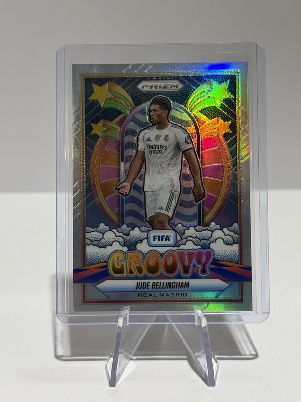 2025-26 Panini Prizm FIFA Jude Bellingham Groovy #1 Real Madrid SM4 view 2