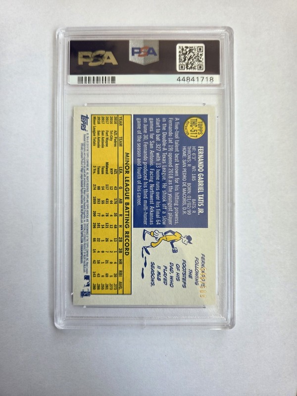 Topps 2019 Heritage Fernando Tatis Jr #517 Chrome Refractor PSA 10 /569 view 2