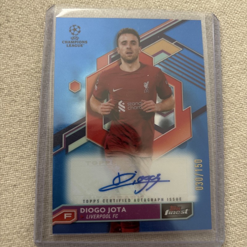 2022-23 Topps Finest UEFA Club Autographs Diogo Jota #A-DJ Blue Refractor /150 