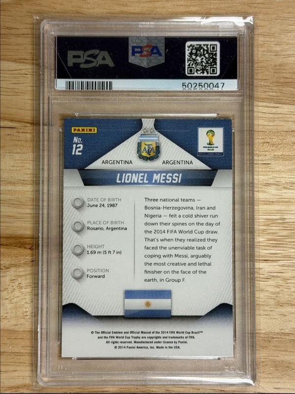 2014 Panini Prizm FIFA World Cup Lionel Messi PSA 9 Argentina #12 view 2