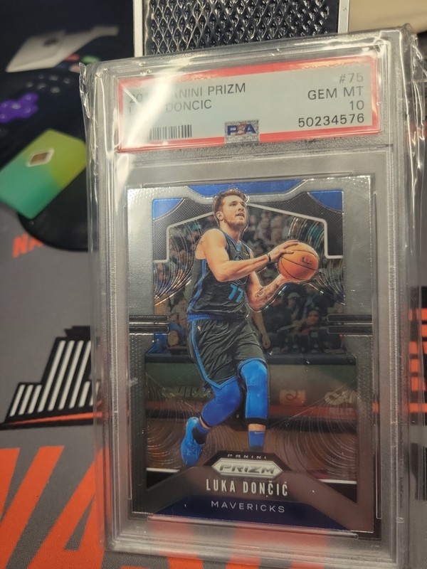 LUKA DONCIC 2019 PANINI PRIZM #75 PSA 10 GEM *ULTRA ICONIC* view 2