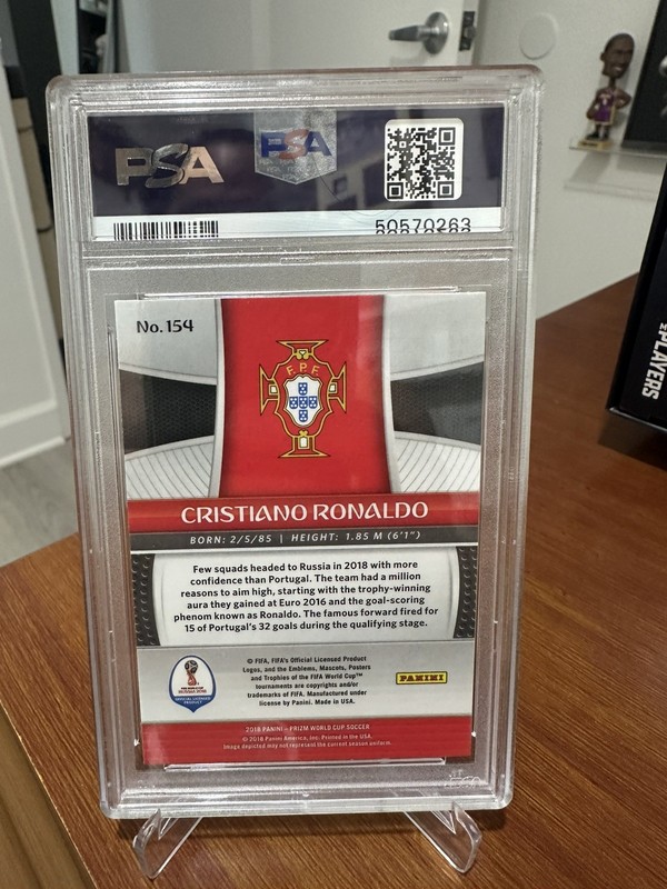 2018 PANINI PRIZM WORLD CUP #154 CRISTIANO RONALDO PSA 10 Portugal  view 2
