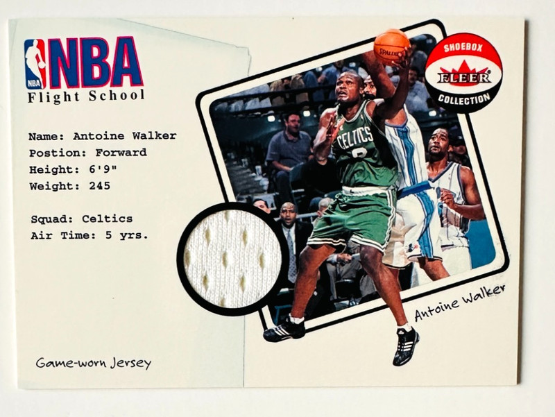 2001-02 Fleer Shoebox Antoine Walker Game Used Jersey Card Celtics Legend!