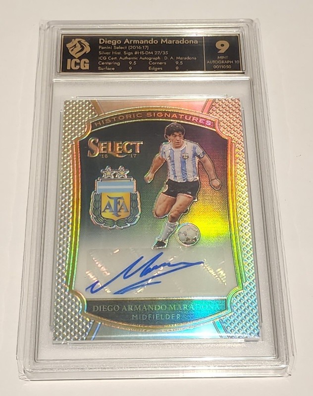 2016/17 Panini Select Soccer Historic Signatures Diego Maradona 27/35