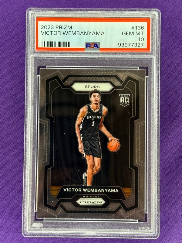 2023-24 Panini Prizm Victor Wembanyama [Base] #136 PSA 10