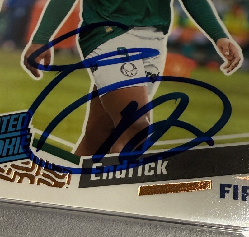 2023-24 Panini Donruss Signed #176 Endrick Rated Rookie RC PSA GEM MT 10 Auto view 2
