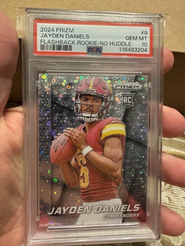 2024 Prizm Jayden Daniels Flashback Rookie-No Huddle #8 PSA 10 GEM MT POP 95