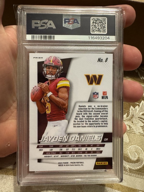 2024 Prizm Jayden Daniels Flashback Rookie-No Huddle #8 PSA 10 GEM MT POP 95 view 2