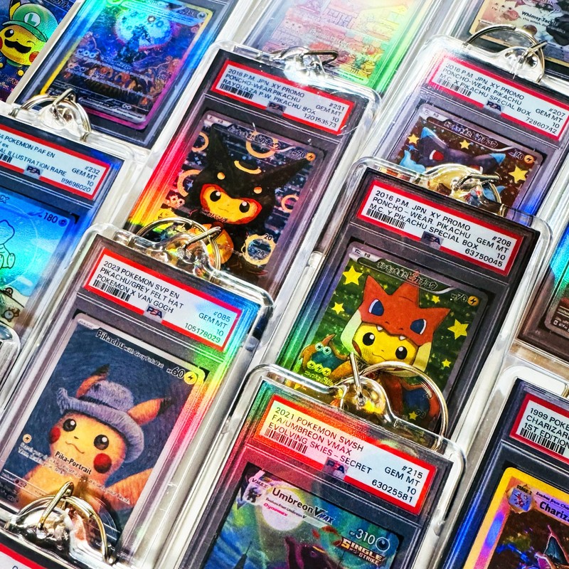 🔥Pokémon PSA 10 Mini Slab Holo-Keychains🔥