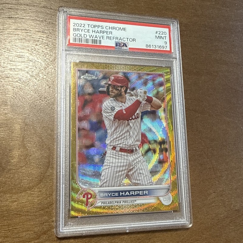 2022 TOPPS CHROME BRYCE HARPER GOLD WAVE REFRACTOR /50 PSA 9 PHILLIES CARD