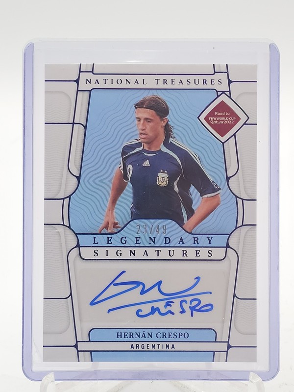 HERNAN CRESPO 2022-23 NATIONAL TREASURES LEGENDARY AUTO PURPLE /49 Q5332