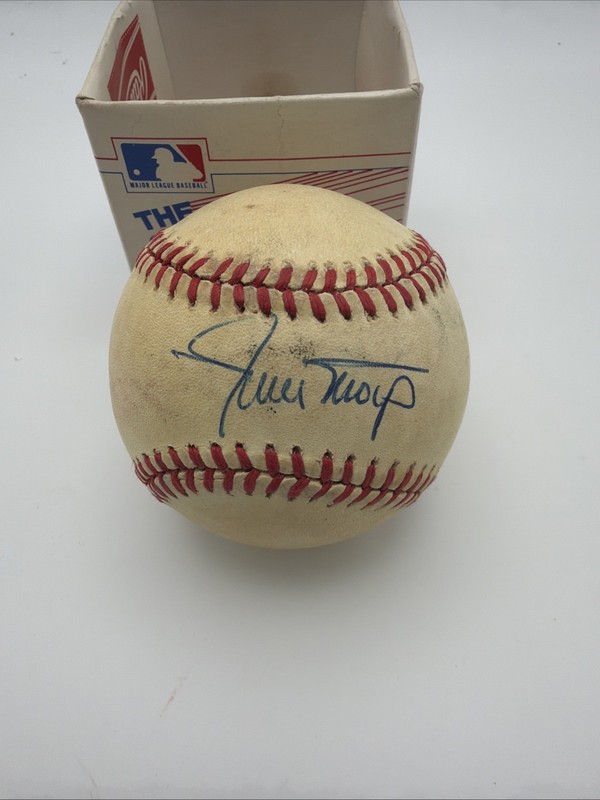 Willie Mays Autographed ONL Baseball PSA DNA Certified AP49717 Giants