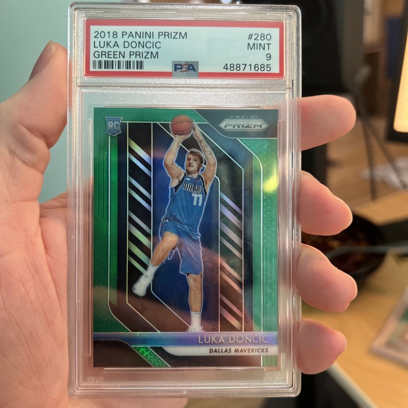 2018-19 Panini Prizm Luka Doncic Green #280 (RC) PSA 9