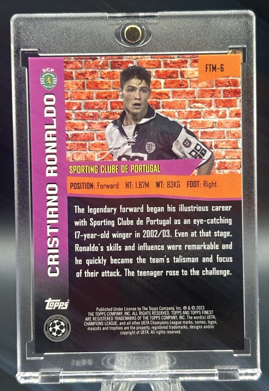 2022 Topps Finest UCC Cristiano Ronaldo The Man Purple SSP GOAT /299 view 2