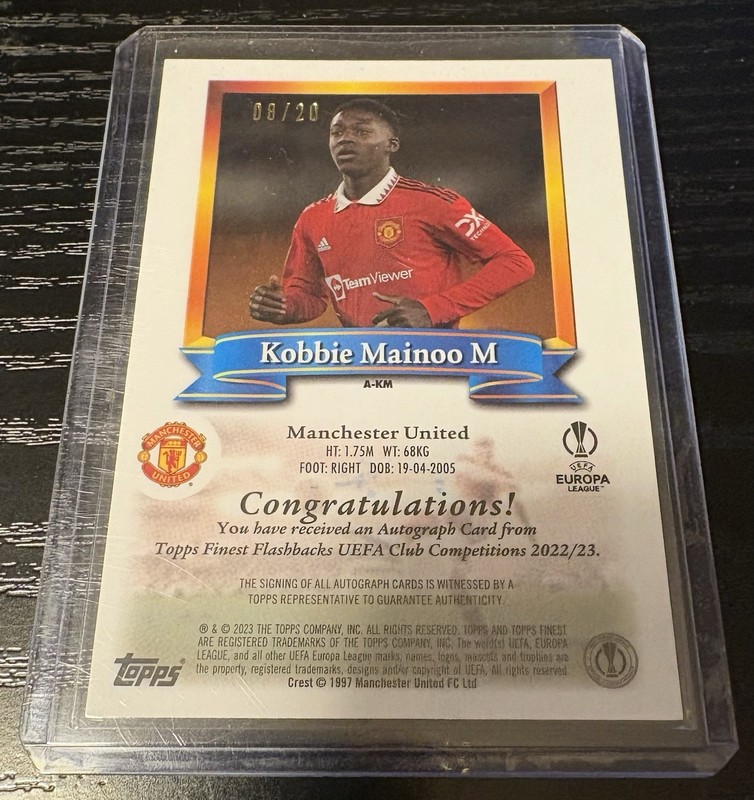 2022-23 Topps Finest Flashback UCC Man United RC Kobbie Mainoo Auto 08/20 SSP 🔥 view 2