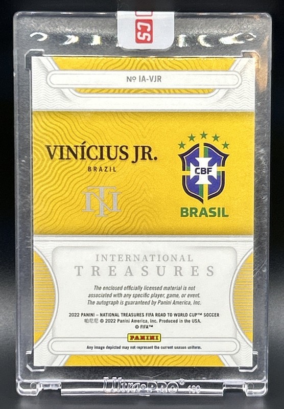 2022 National Treasures FIFA Road World Cup Vinicius Jr Patch Auto Sealed/25 view 2