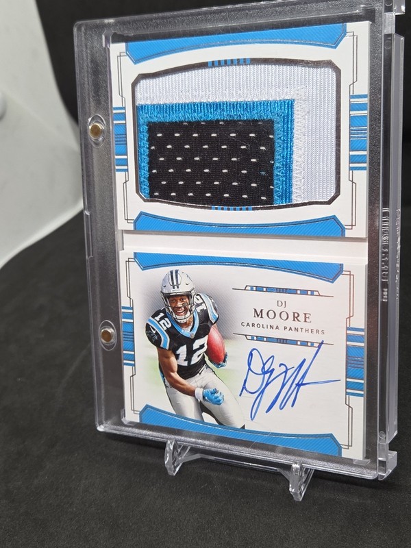 DJ MOORE 2018 National Treasures Rookie Patch Auto /99 Booklet RC view 2