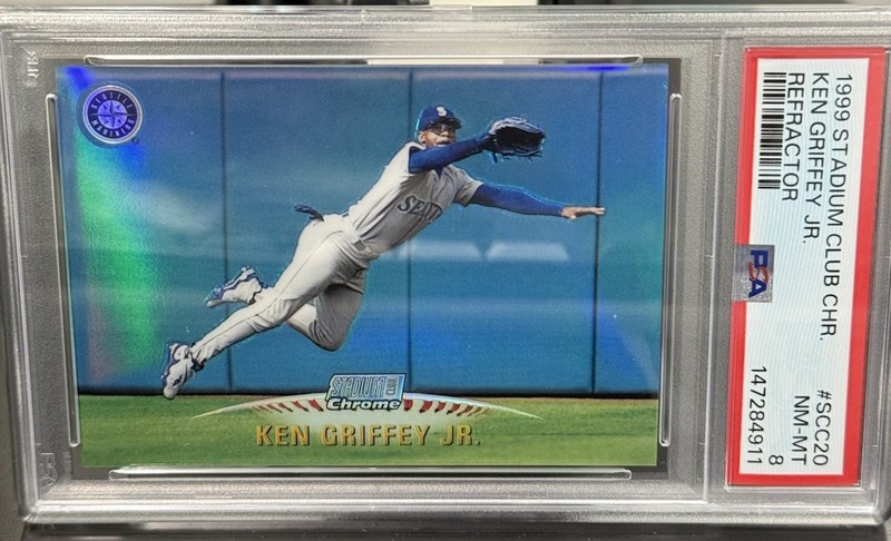 1999 Topps Stadium Club Chrome Refractor #SCC20 Ken Griffey Jr. PSA 8