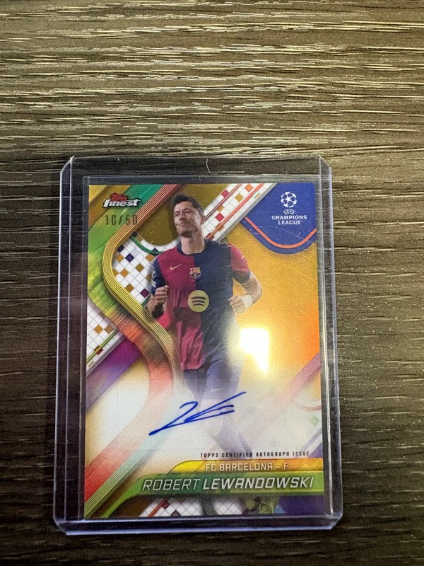 2025 Topps Finest UEFA Club Competitions Robert Lewandowski #BA-RL Gold /50 AUTO