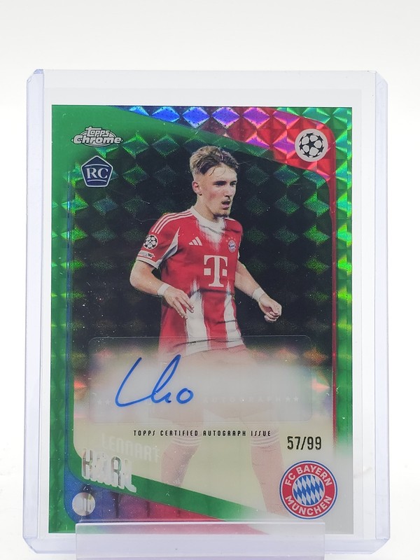 LENNART KARL 2025-26 TOPPS CHROME UEFA GREEN ROOKIE AUTO /99 #CA-LK Q5332