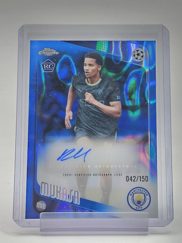 DIVINE MUKASA 2025-26 TOPPS CHROME UEFA BLUE LAVA ROOKIE AUTO /150 Q5332