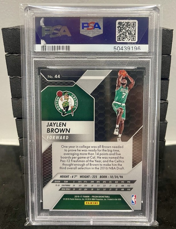 2016-17 Panini Prizm Jaylen Brown #44 (RC) PSA 10 Gem Mint Boston Celtics view 2