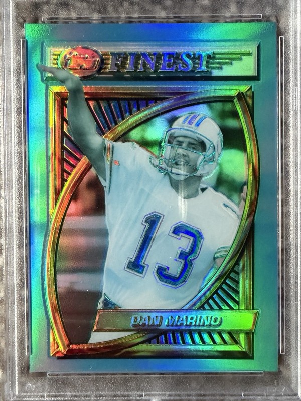 1994 Finest #142 Dan Marino Refractor PSA 8 NM-MT view 2