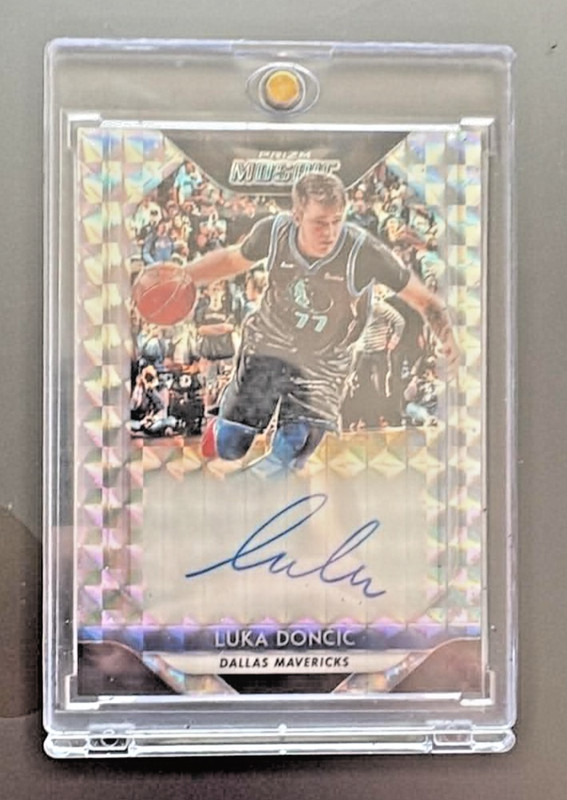 2018 LUKA DONCIC MOSAIC ROOKIE AUTO SILVER PANINI AUTOGRAPH CARD RC PRIZM SIGNED