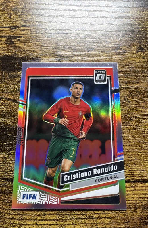 2023-24 Panini Donruss Fifa - Optic Cristiano Ronaldo #44 Holo Prizm