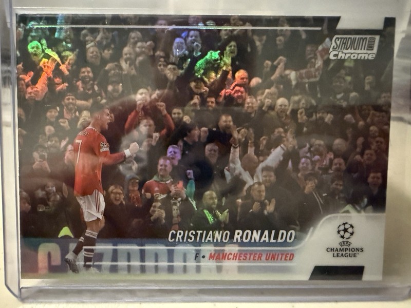 2021-22 Topps Stadium Club Chrome Uefa Cristiano Ronaldo Refractor