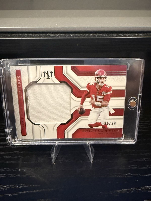 2024 Panini National Treasures /99 Patrick Mahomes II Tremendous Treasures Patch