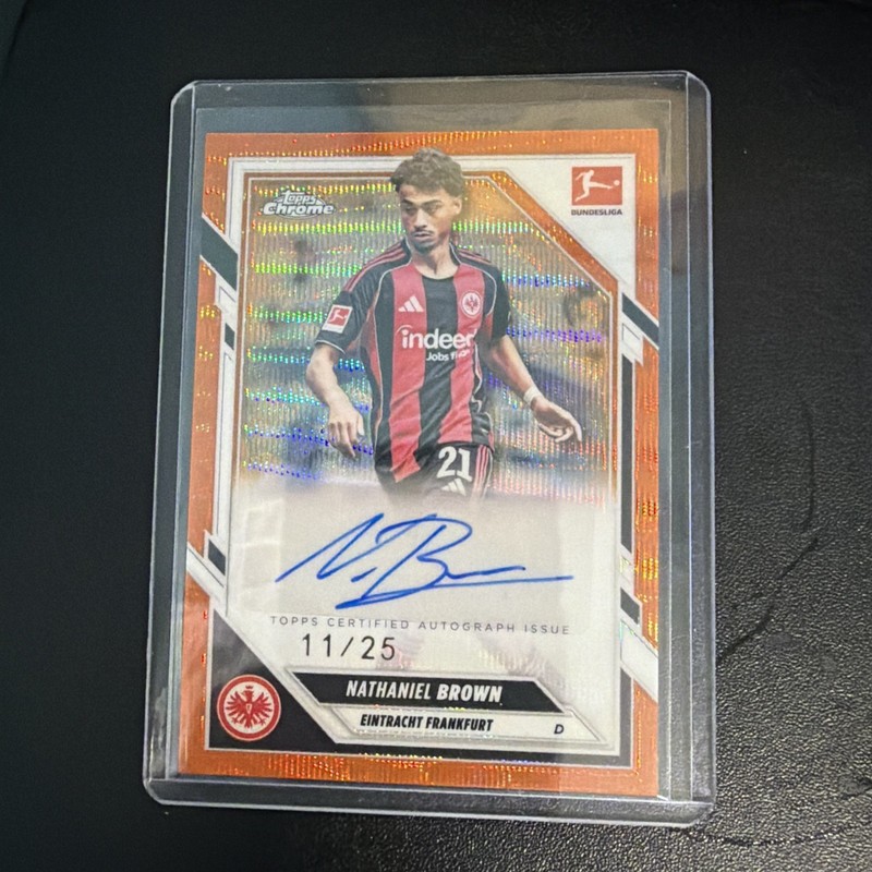 2025-26 Topps Chrome Nathaniel Brown Eintracht Frankfurt Auto Orange /25