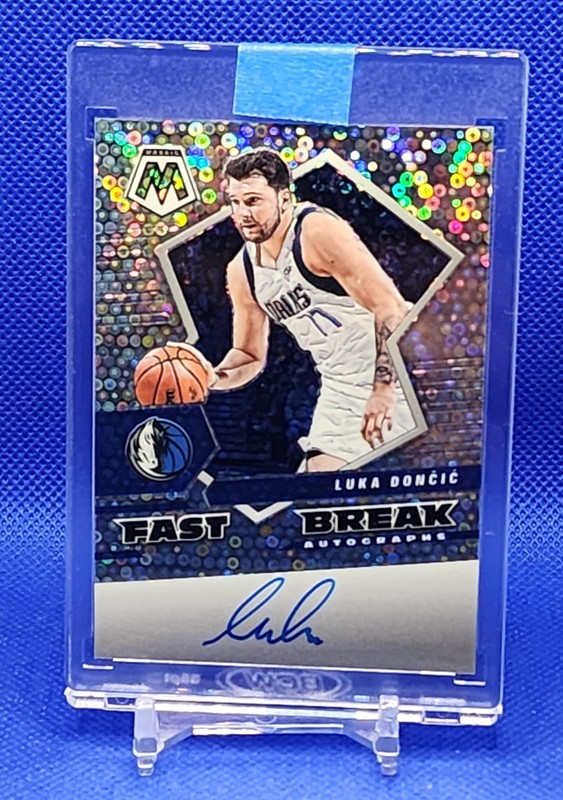 2021-22 Mosaic Luka Doncic Silver Prizm Fast Break Disco On-card AUTO