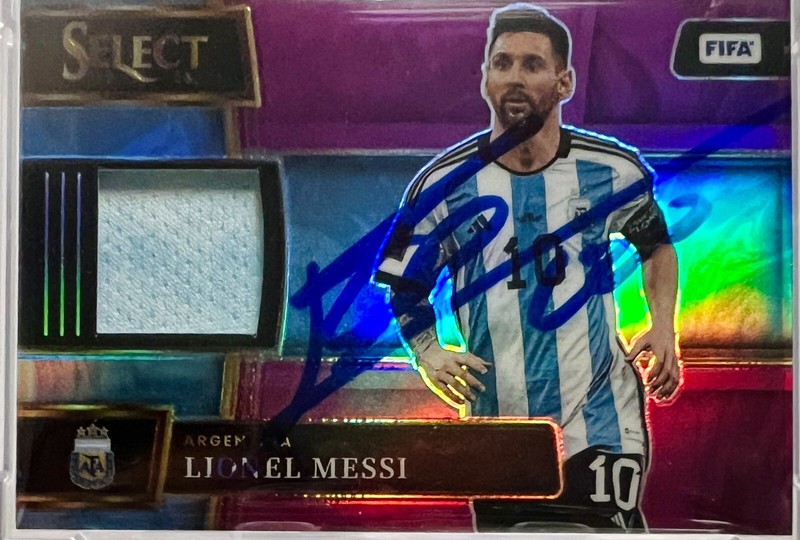 2022-23 Select FIFA #SMLMI Lionel Messi Patch /49 Purple PSA Authentic Auto view 2