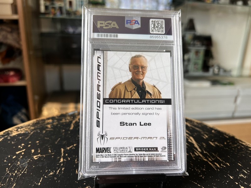 2007 Upper Deck Stan Lee Spider-Man On Card Auto Autograph PSA 9 & 10 Marvel view 2