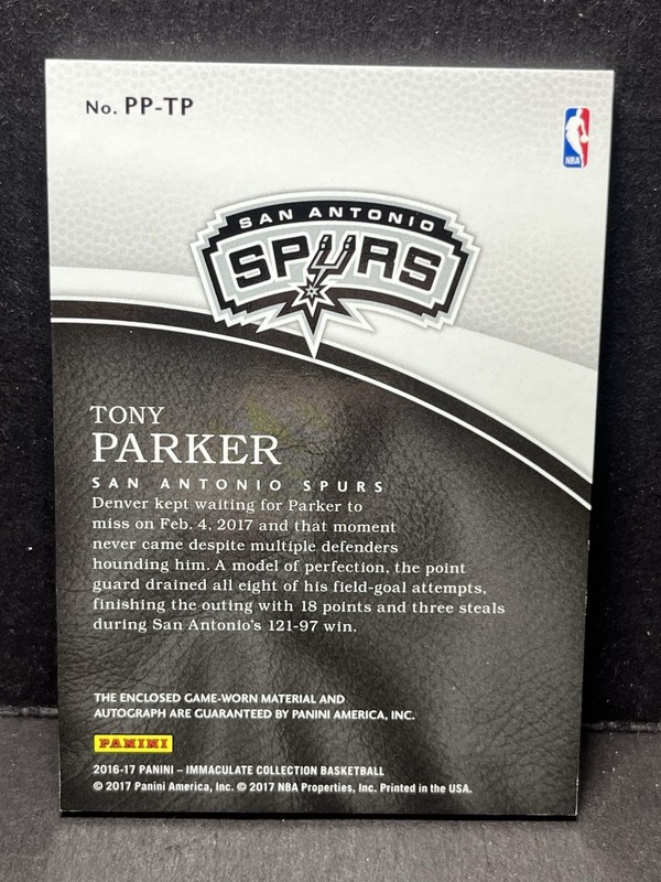 2016-17 Panini Immaculate Tony Parker Auto Game Used Patch /35 Spurs HOF view 2