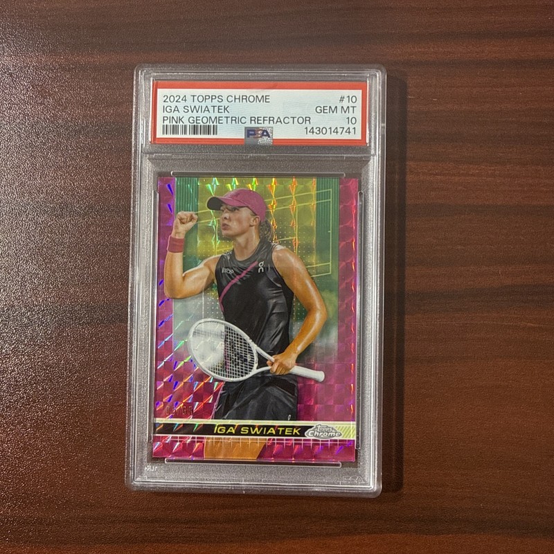 Iga Swiatek 2024 Topps Chrome Tennis #10 Pink Geometric Refractor 05/65 PSA 10