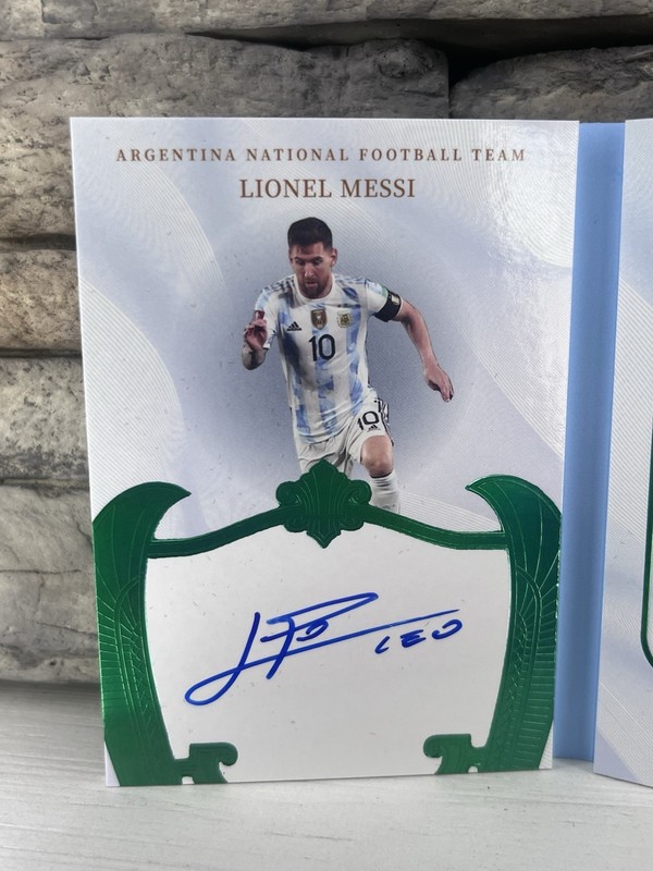 2022 Fansmall LIONEL MESSI Autograph Booklet 4/5 Worn Patch Auto Argentina view 2